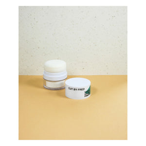 Cut By Fred - Veganer Volumengebendes Trockenshampoo-Puder - 10 g