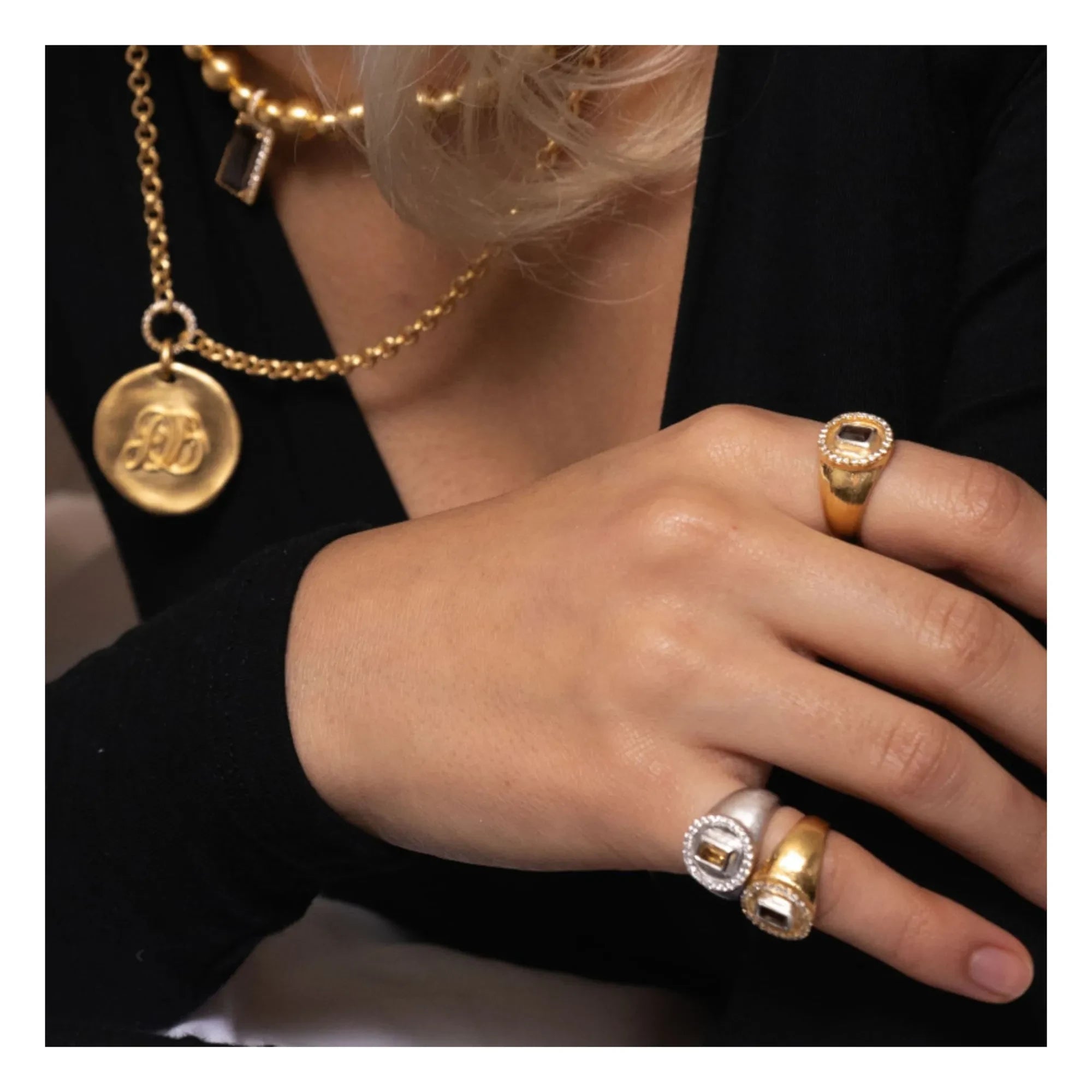 Irene d'Arloz - Didi Ring | Quarz