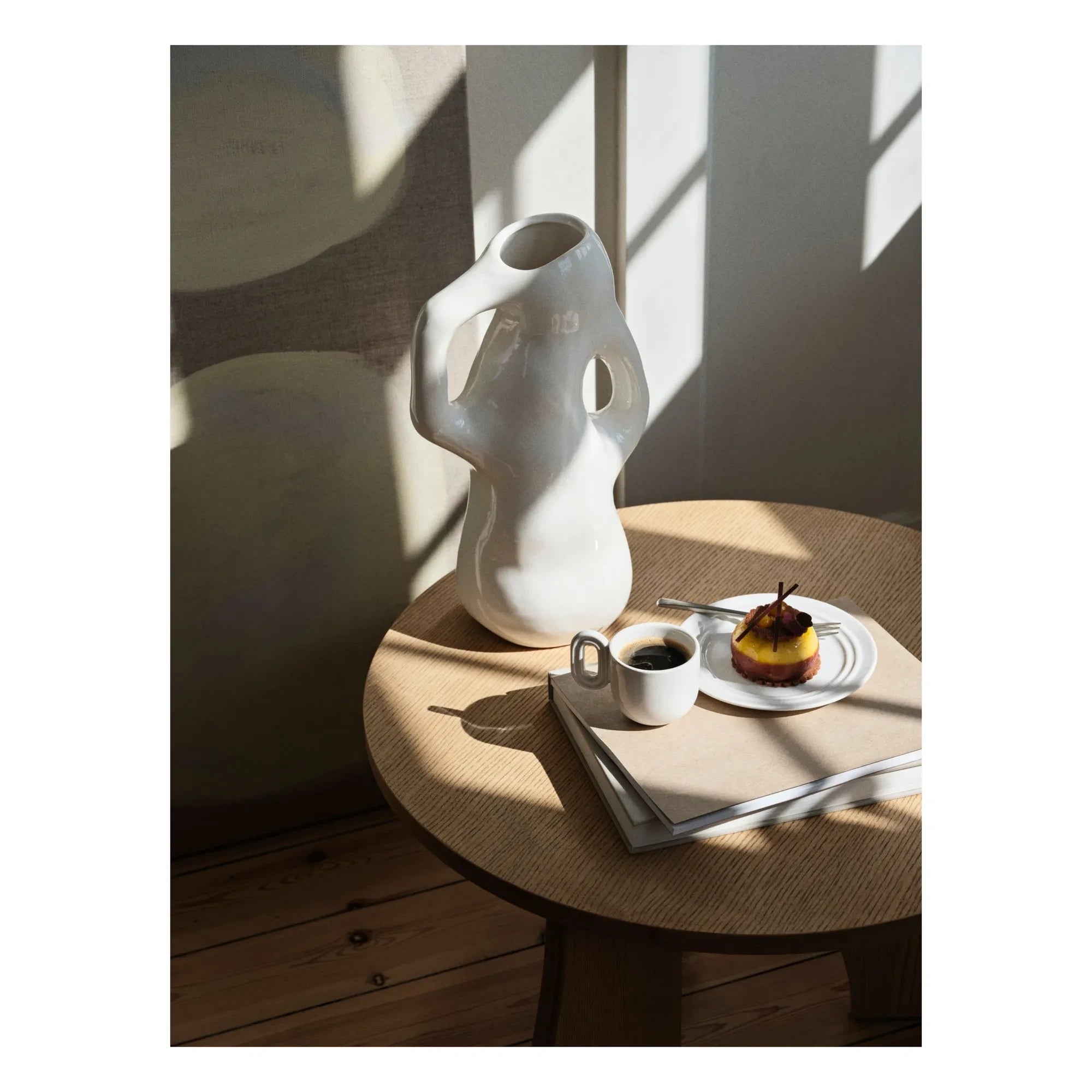 Broste Copenhagen - Isolde Steinkeramikvase | Weiß