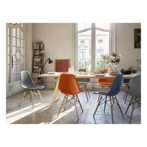 Vitra - DSW Plastikstuhl - Ahorn-Untergestell - Charles & Ray Eames | Granit