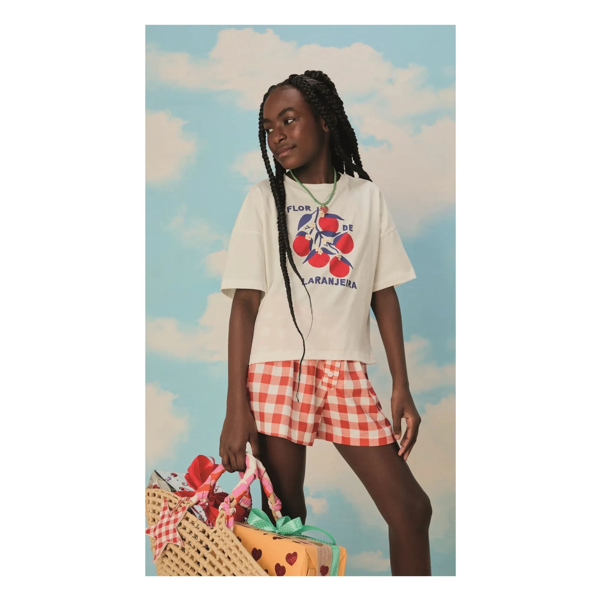 Fabula – Orangefarbenes T-Shirt | Weiß