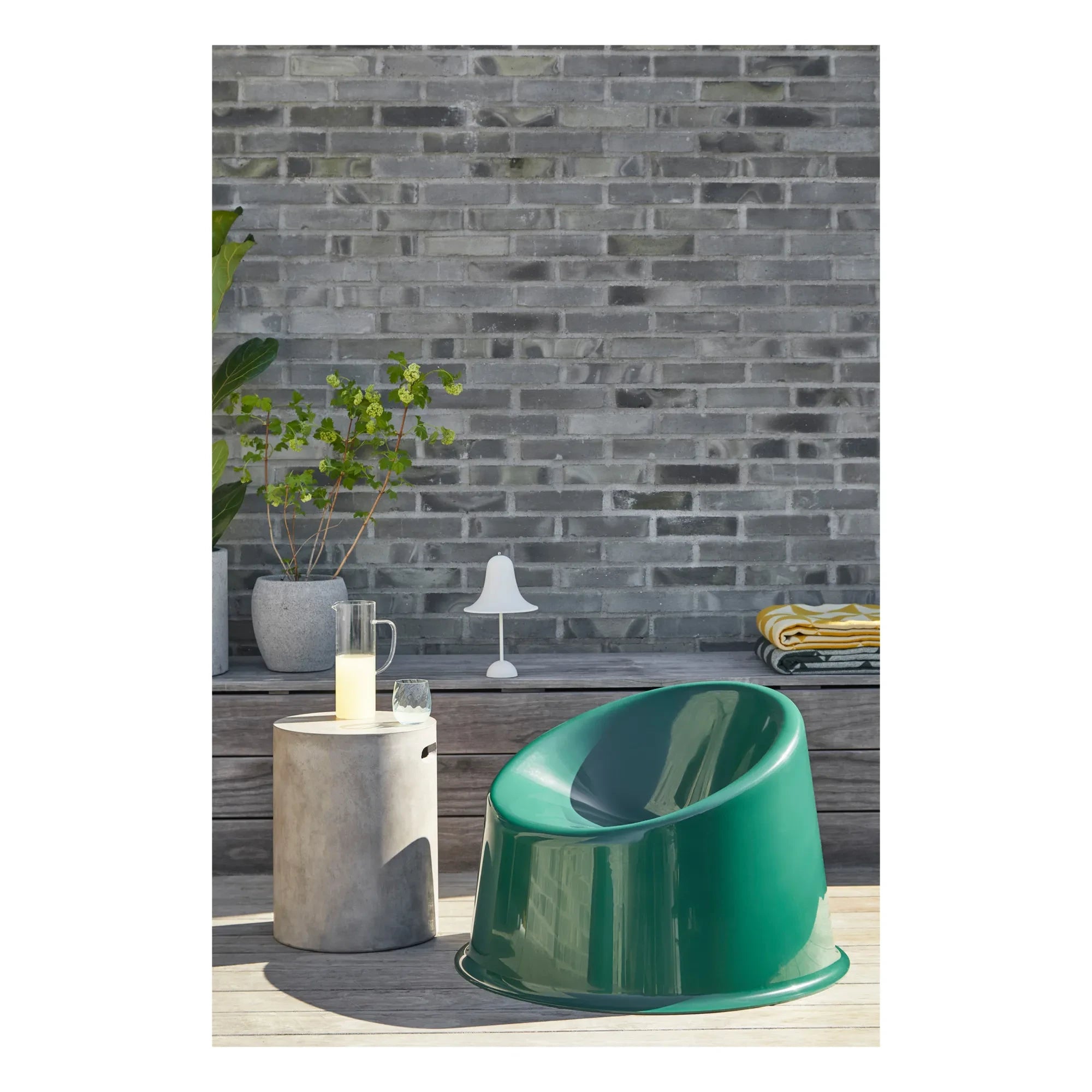 Verpan - Panto Pop Outdoor Lounge Sessel | Dunkelgrün