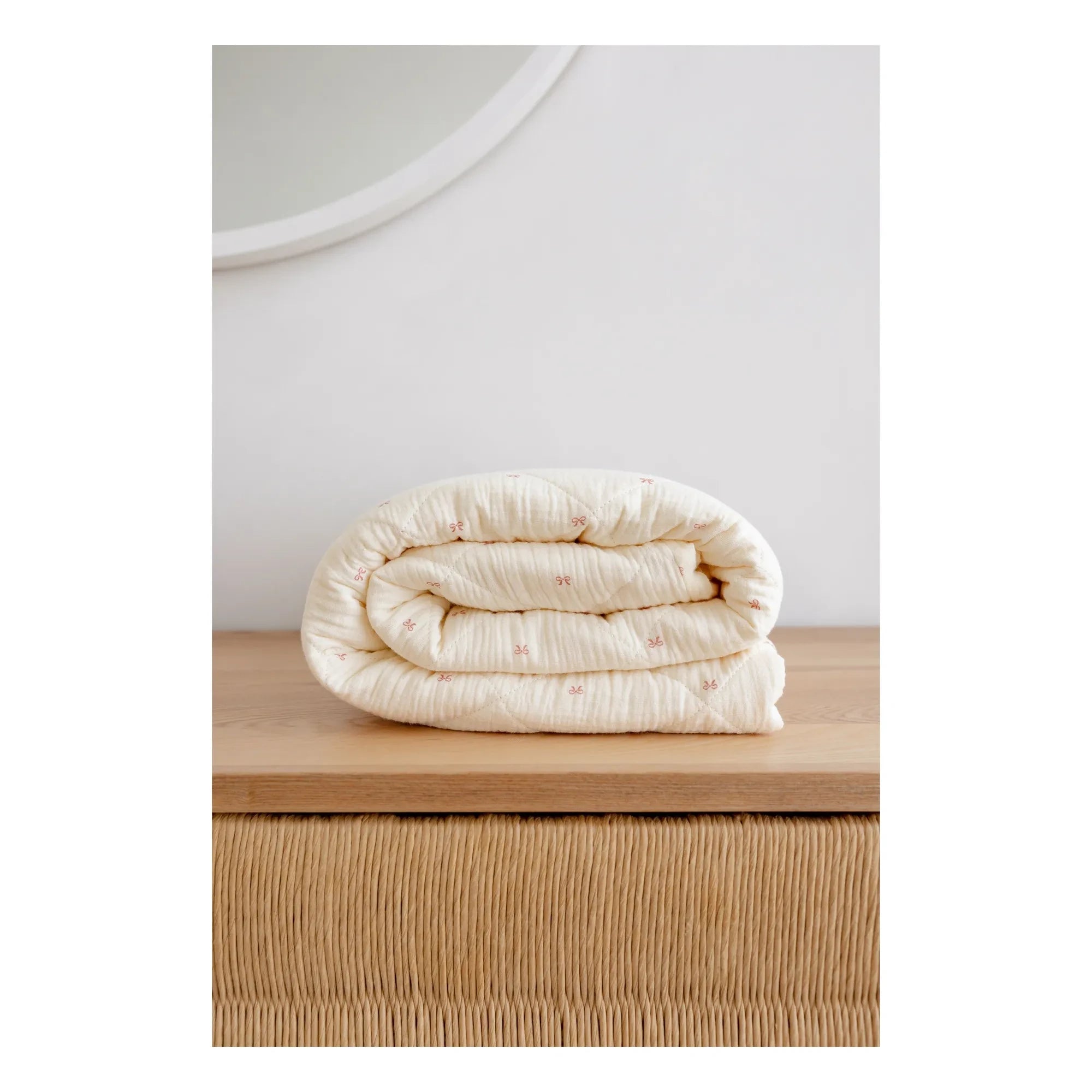 Soft Spot - Ribana gesteppte Decke aus Bio-Baumwolle | Ecru