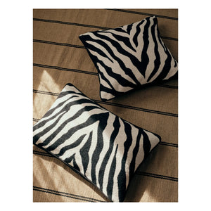 Broste Copenhagen - Zebra dikdörtgen yastık kılıfı | Noir/Blanc