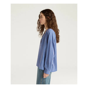 Momoni - Bluse mit Nadelstreifen | Blau