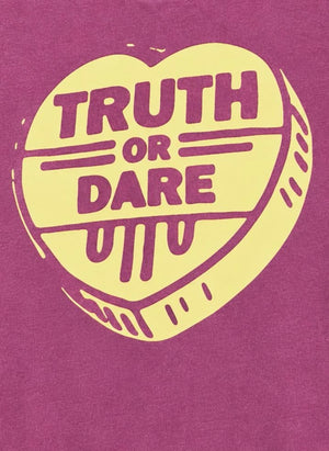 Hundred Pieces - Billie Truth Dare T-Shirt | Himbeerrot