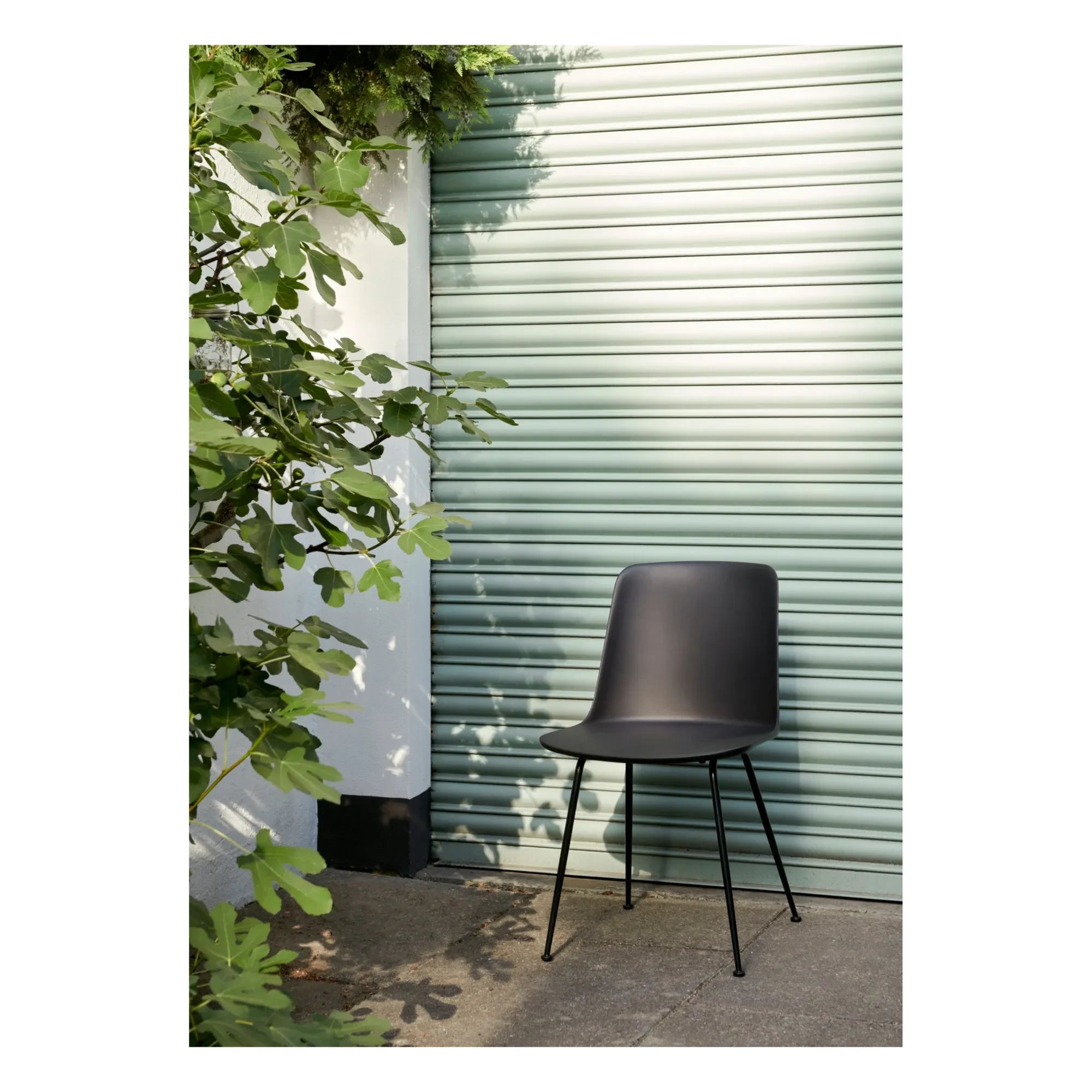 & Tradition - Rely HW70 Gartenstuhl | Schwarz
