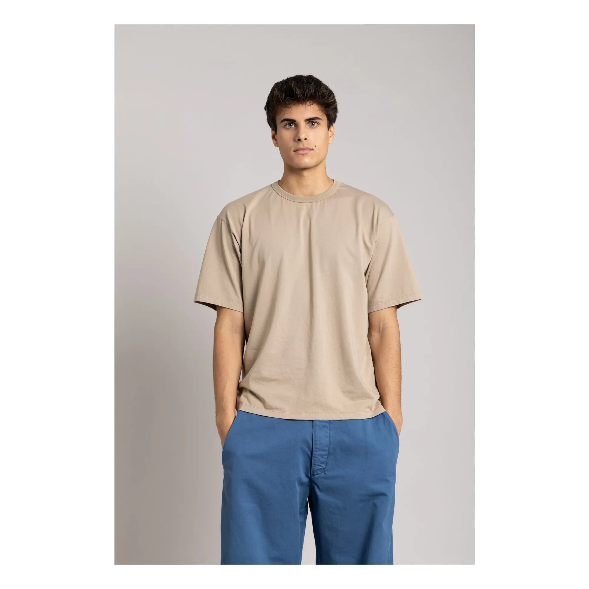 Smallable Man - Solal Organic Cotton T-Shirt | Dunkles Sandbraun