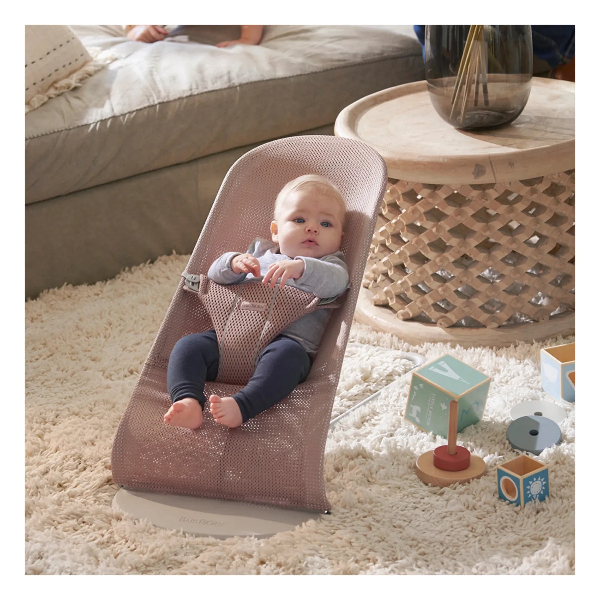 BabyBjörn - Babywippe Bliss Mesh | Rosewood