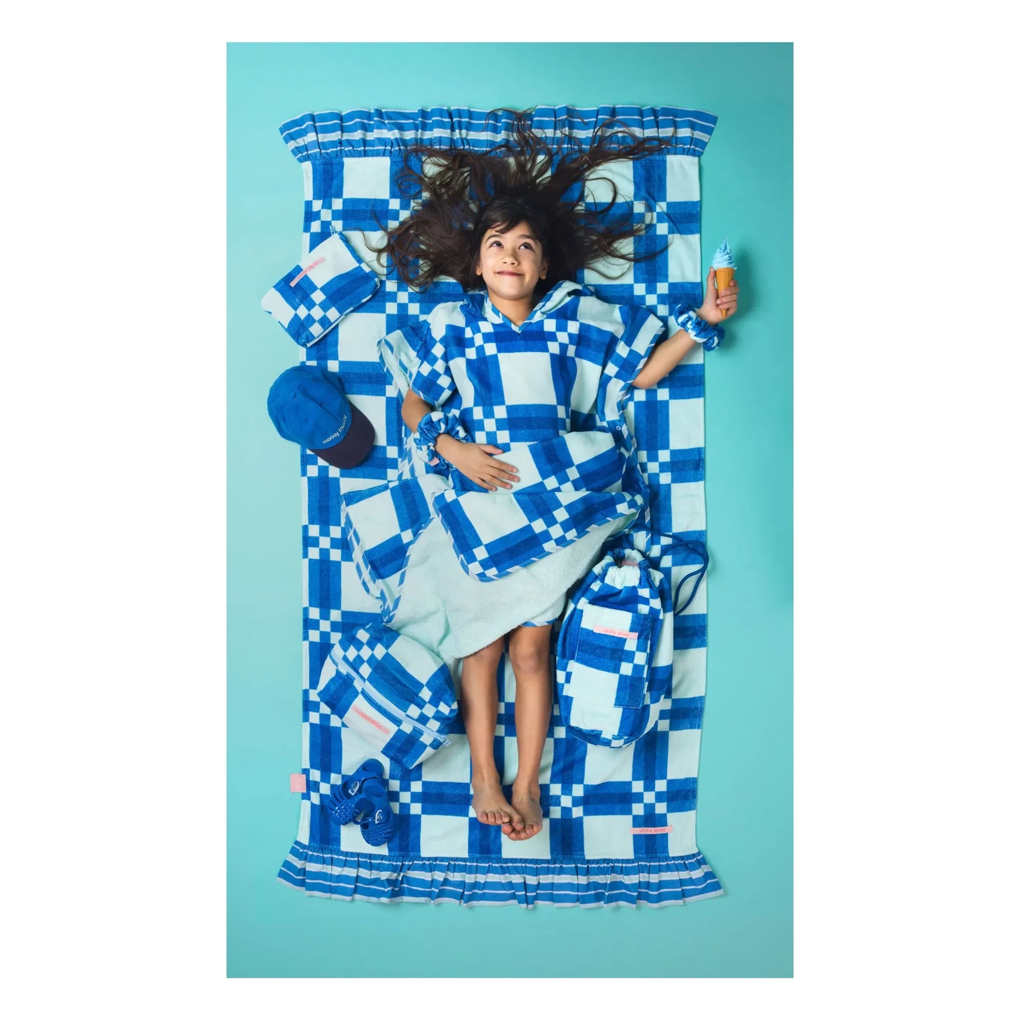 Jera Mini - Kariertes Handtuch-Poncho | Blau