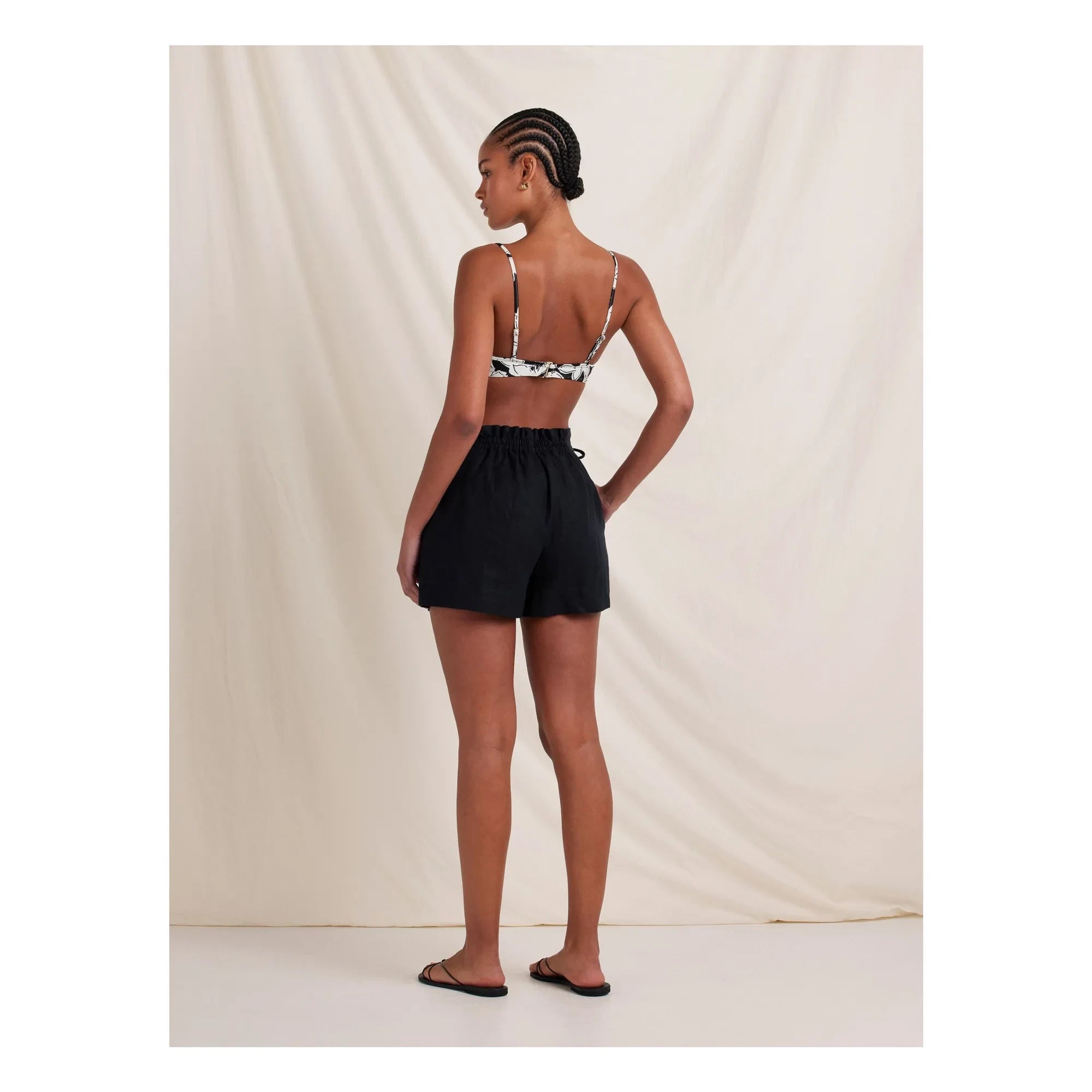 Peony - Weekend Leinenshorts | Schwarz