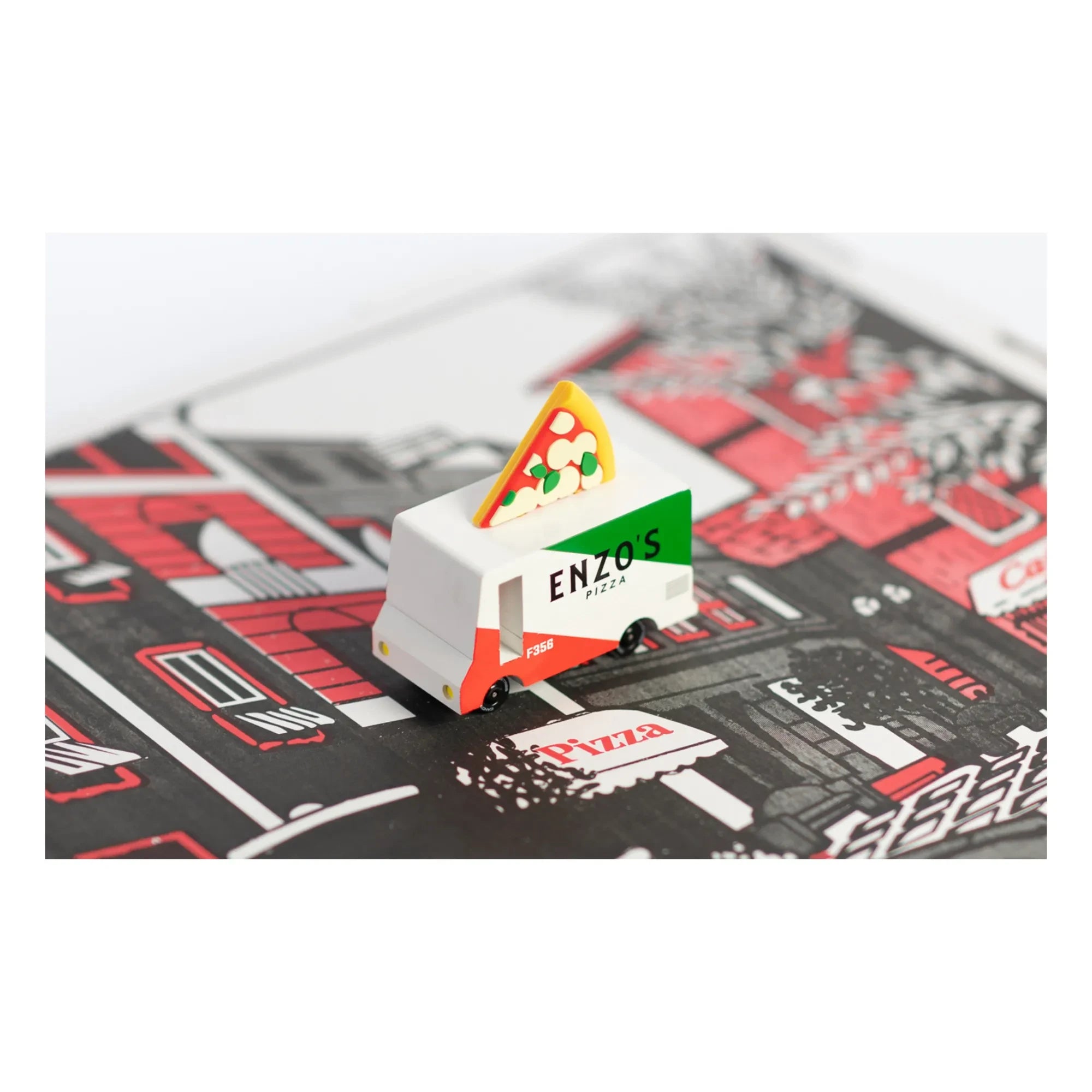 Candylab - Ahşap Pizza Minibüsü