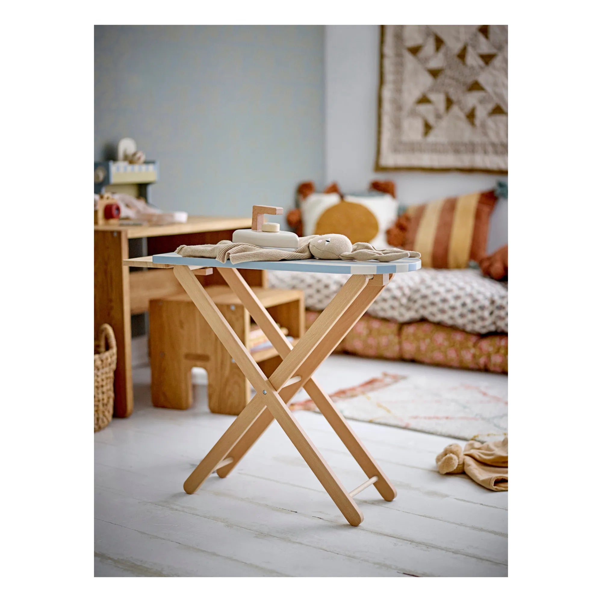 Bloomingville Mini - Bügelbrett und Bügeleisen