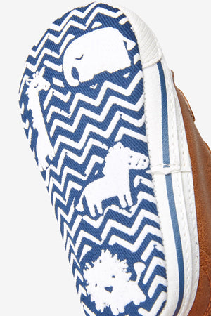 Als nächstes – Coole Babyschuhe mit zwei Streifen – 18–24 Monate