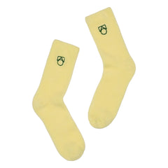 Main Story - Organische Baumwollsocken mit Logo | Gelb