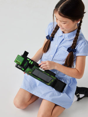 Smiggle – Automatisches Federmäppchen Poput mit Wild-Side-Rechner