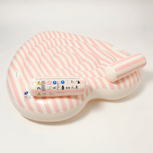 Sunnylife - Stole My Heart Aufblasbares Doppel-Pool- und Meeresbett