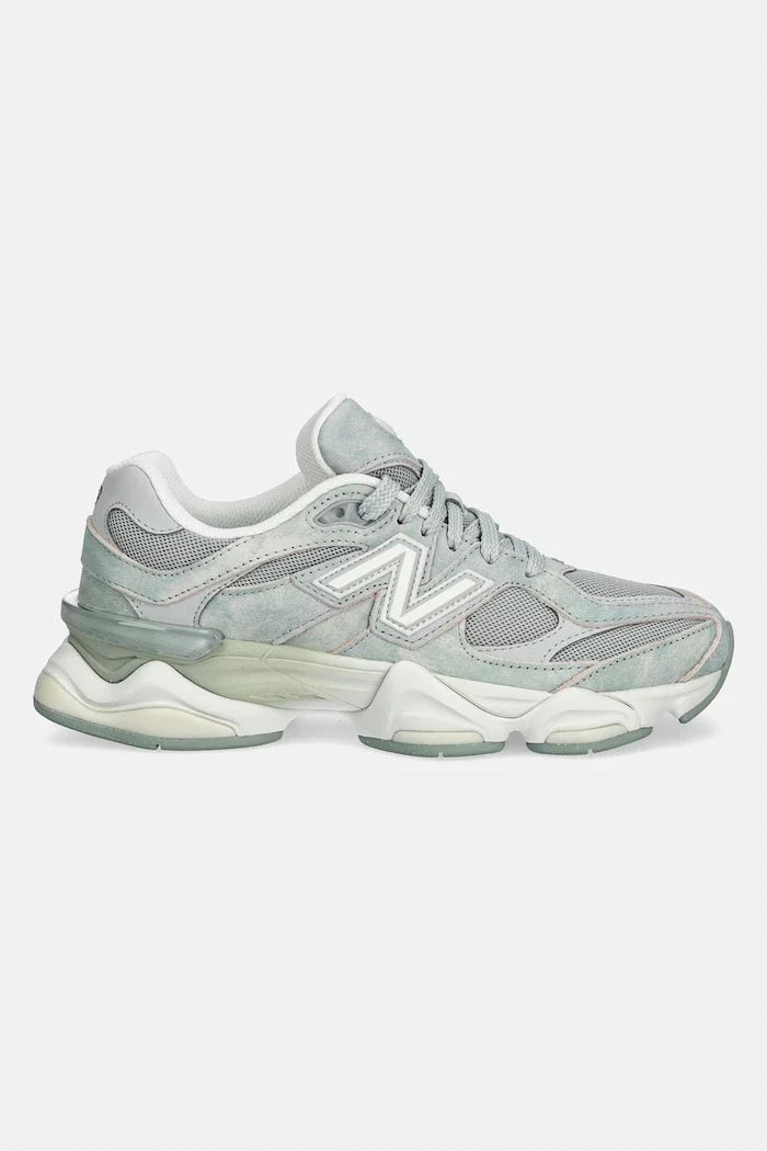 New Balance 9060 Kadın Spor Ayakkabı