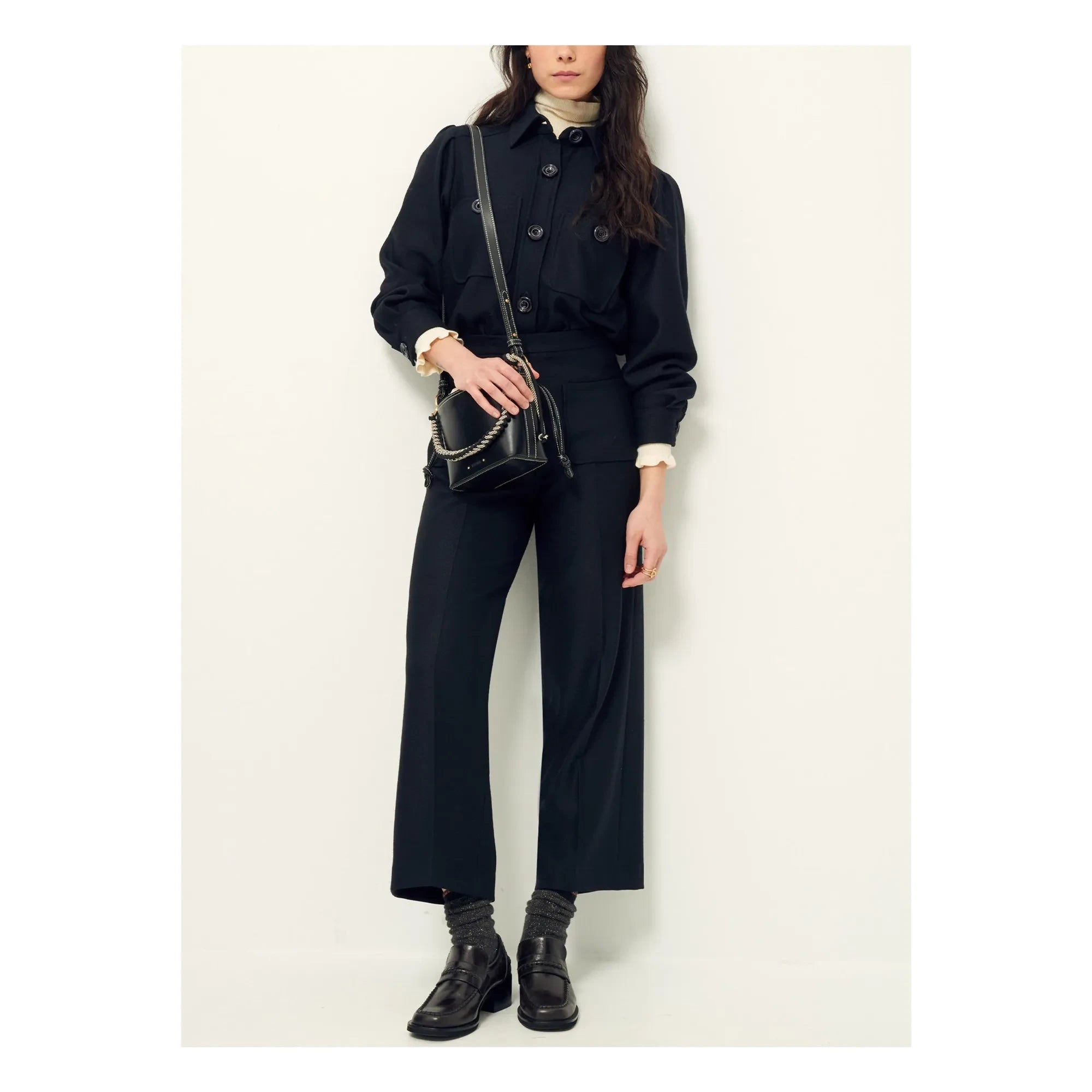 Sessùn – Hose aus recycelter Alberwool-Faser | Schwarz