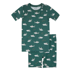Petit Lem - Kurzer Pyjama mit Haifischmuster Bio-Baumwolle und Modal | Dunkelgrün