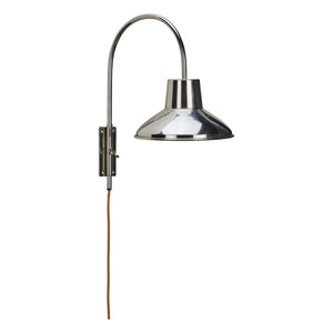 Madam Stoltz - Wandlampe aus Metall | Stahl