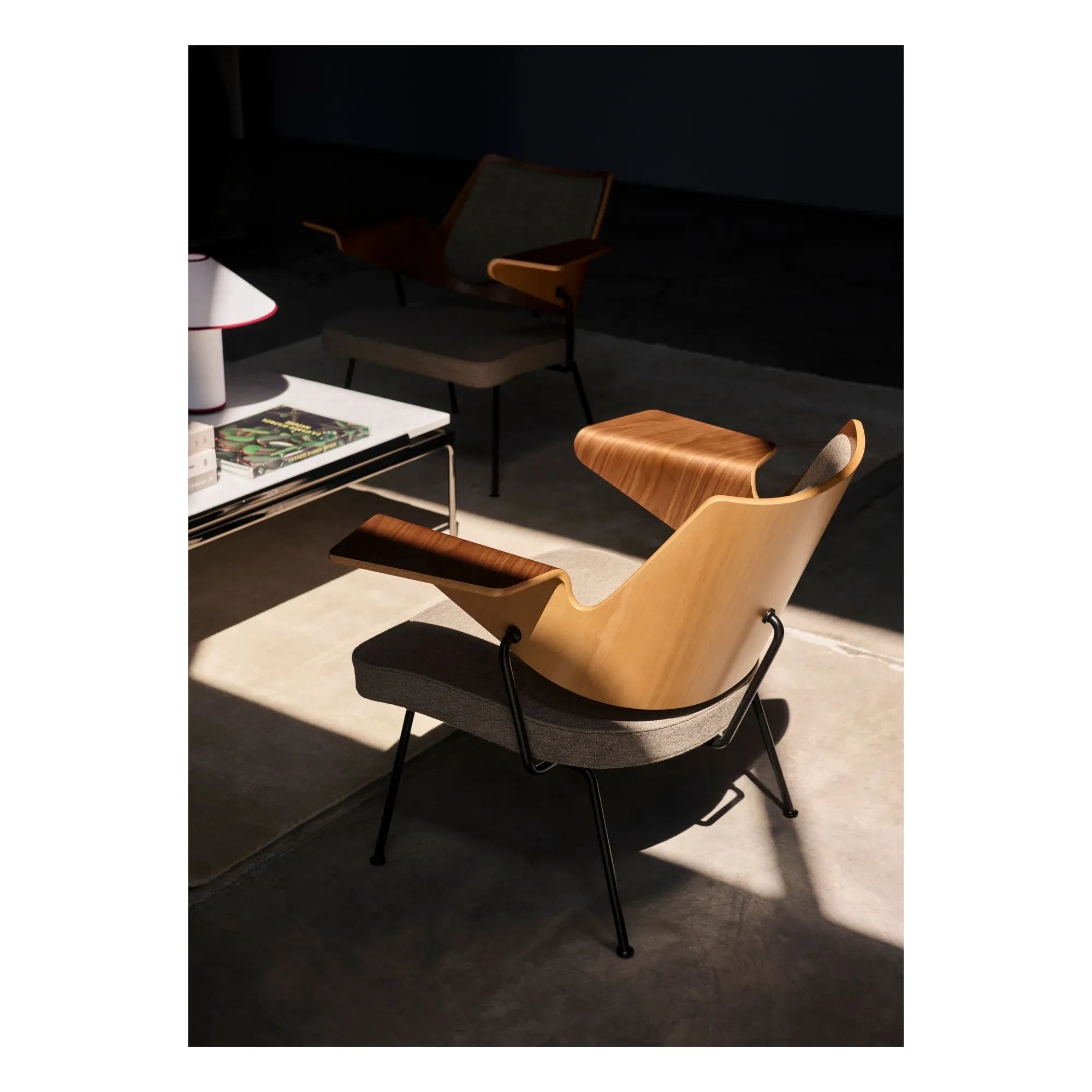 & Tradition - RD8 Lounge Chair, Robin Day | Dunkelgrau