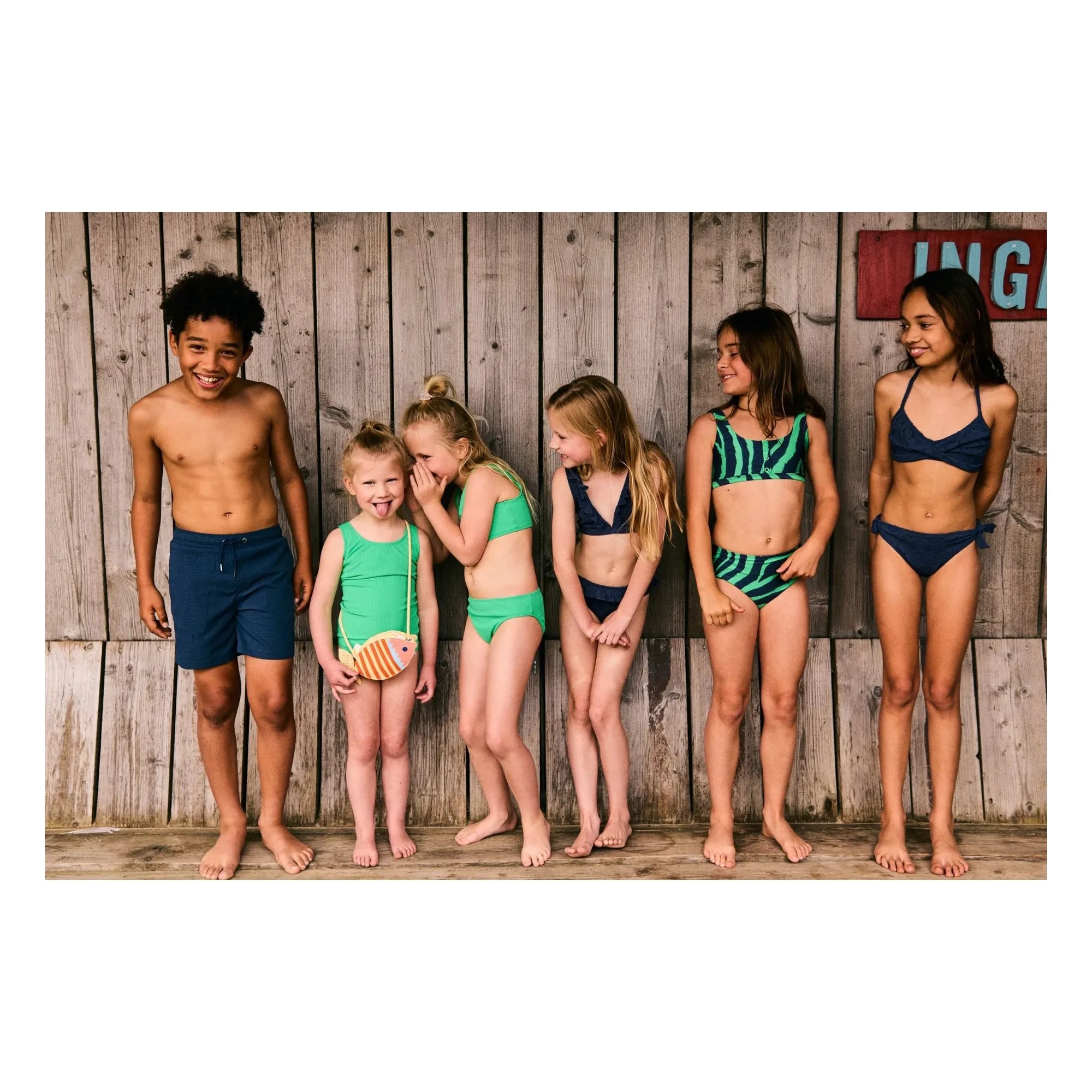 Beachlife - Badehosen-Shorts mit Uni-Textur | Nachtblau