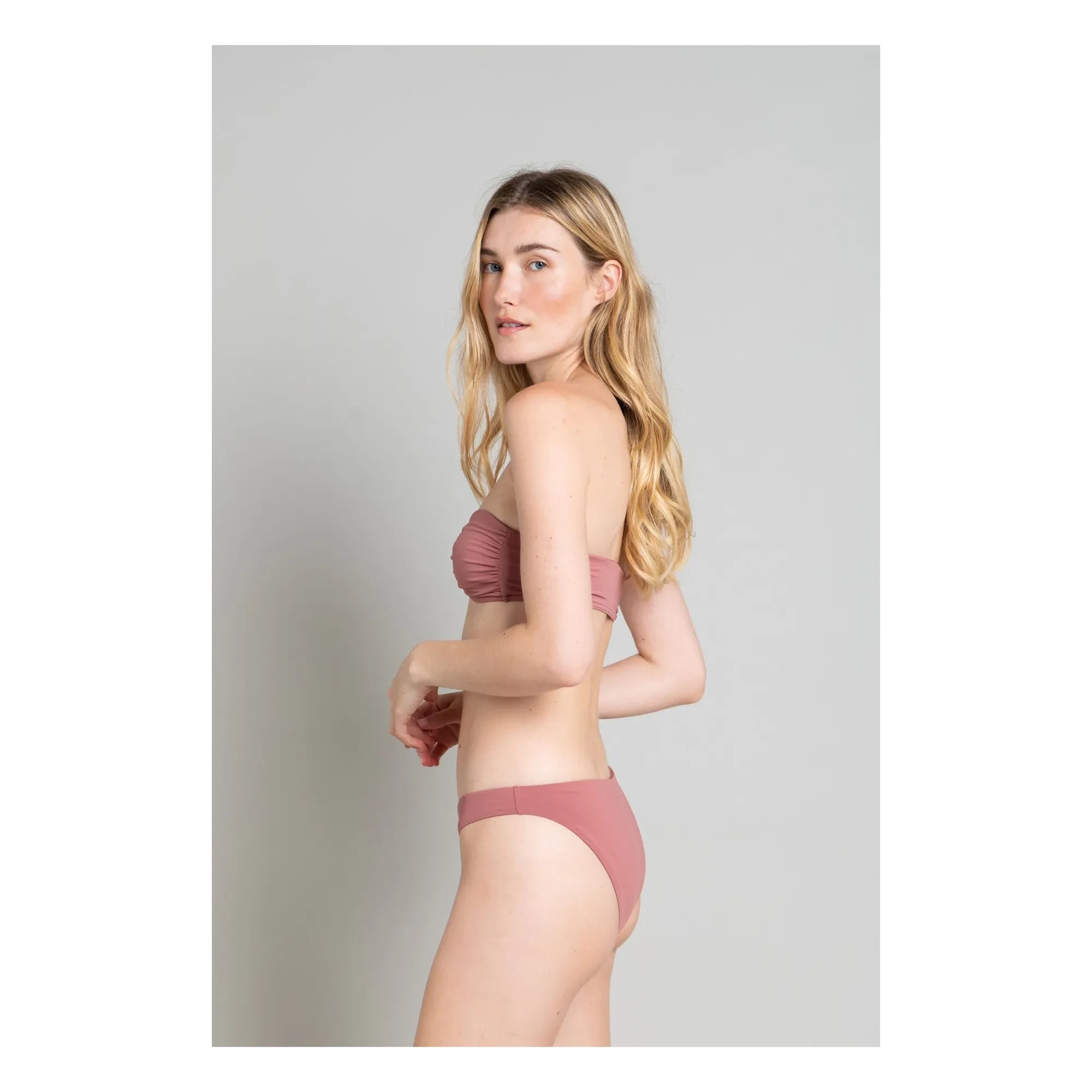 Smallable Woman - Badehose Lisa mit niedrigem Bund | Pflaume
