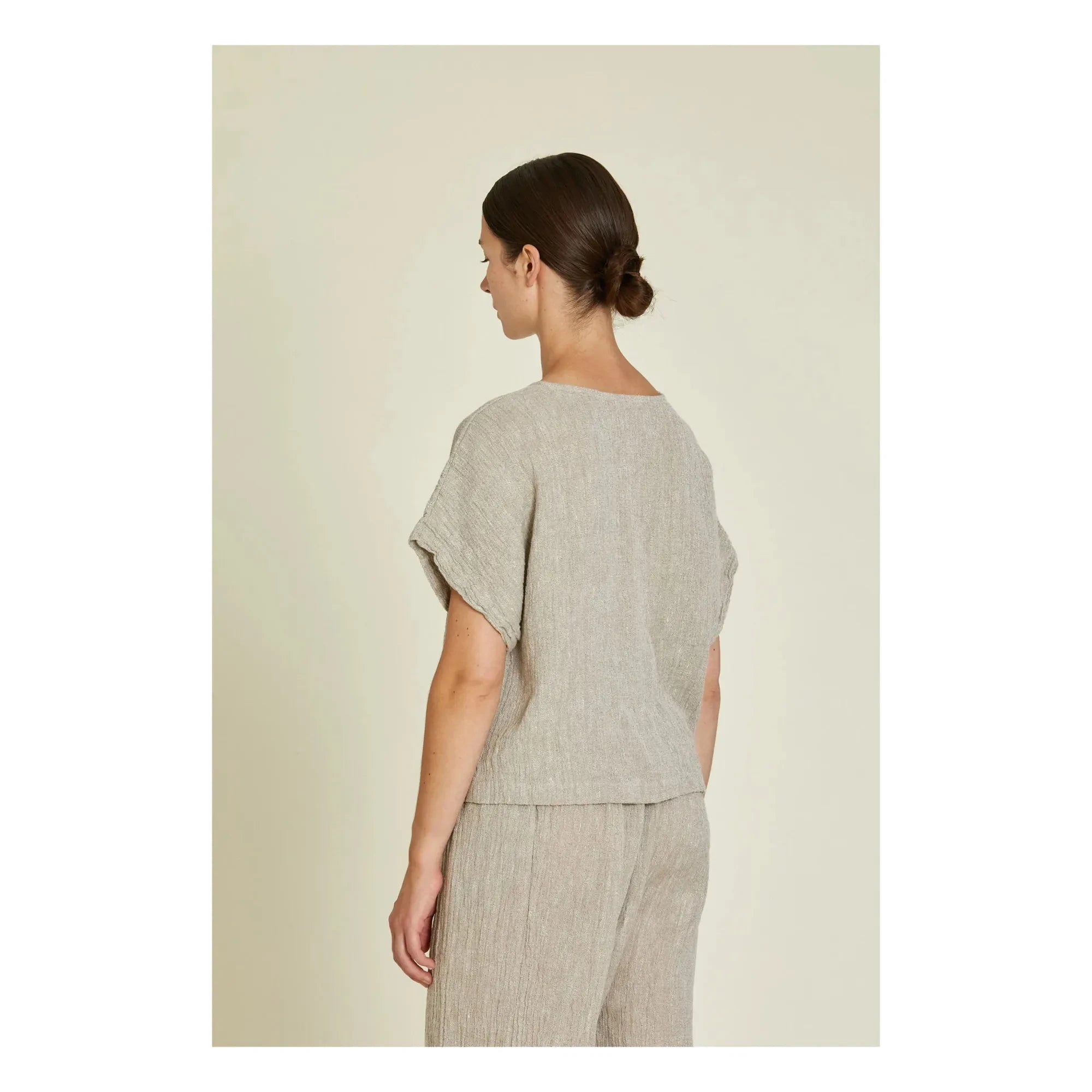 Black Crane – Basic Leinen-Top | Hellgrau