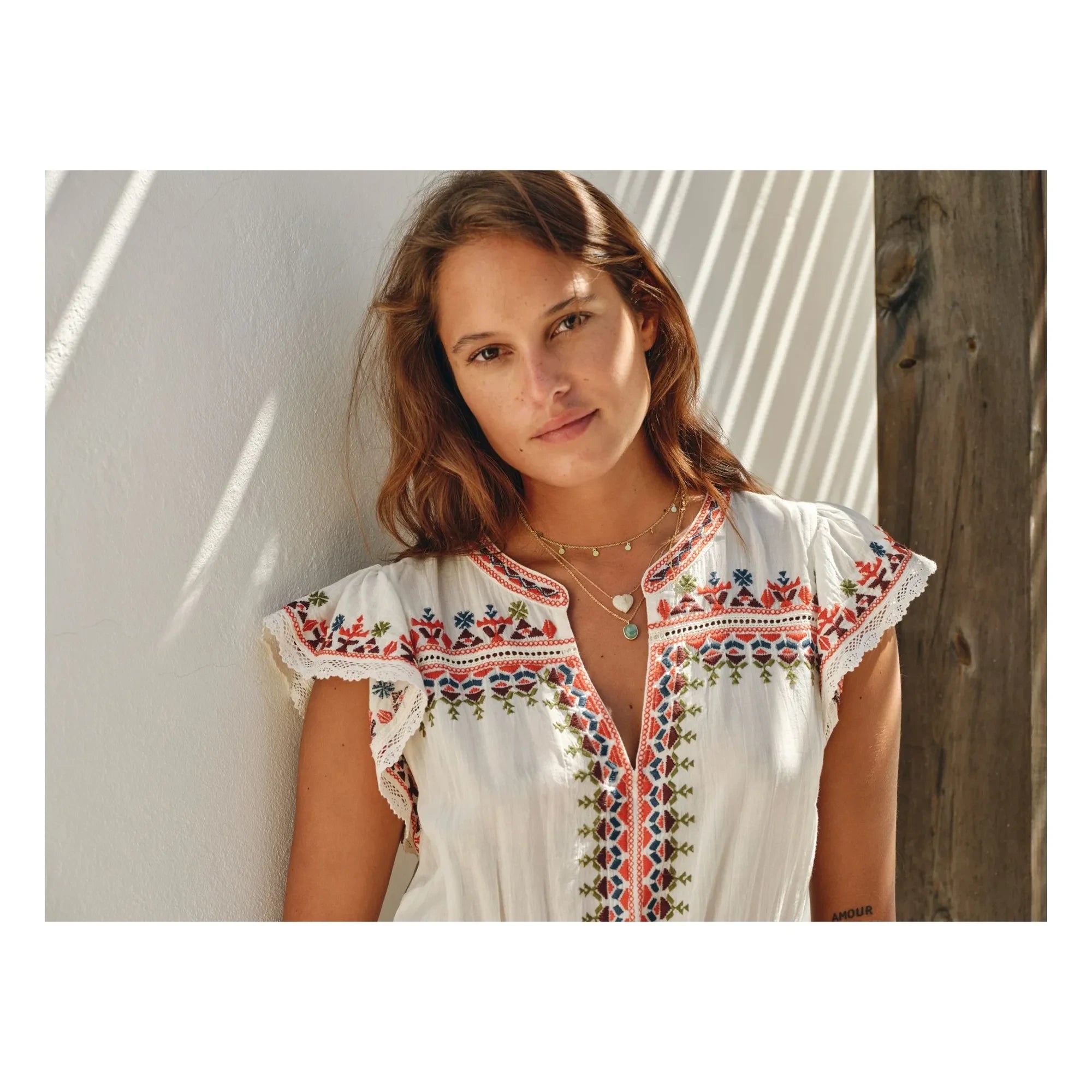 M.A.B.E. - Rani Baumwollstickerei-Kleid | Ecru
