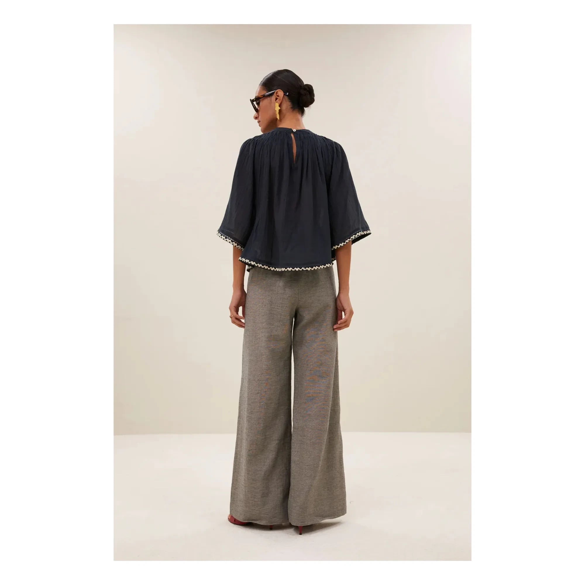 By Bar - Emmi Bestickte Bio-Baumwollbluse | Carbon