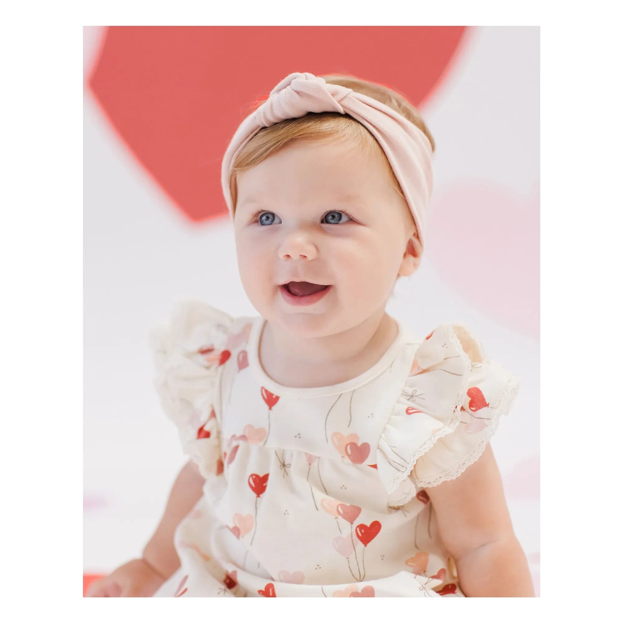 Quincy Mae - Kleid mit Herzmuster | Elfenbein