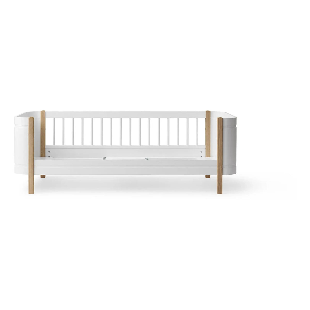 Oliver Furniture - Ahşap Mini+ beşik yatak, junior kit dahil | Meşe