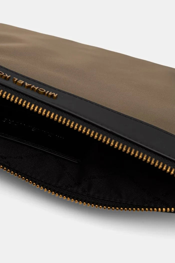 Michael Kors erkek omuz çantası Brooklyn