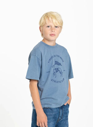 Finger in der Nase - King Athletic Club Ökologisches Baumwoll T-Shirt | Grau Blau