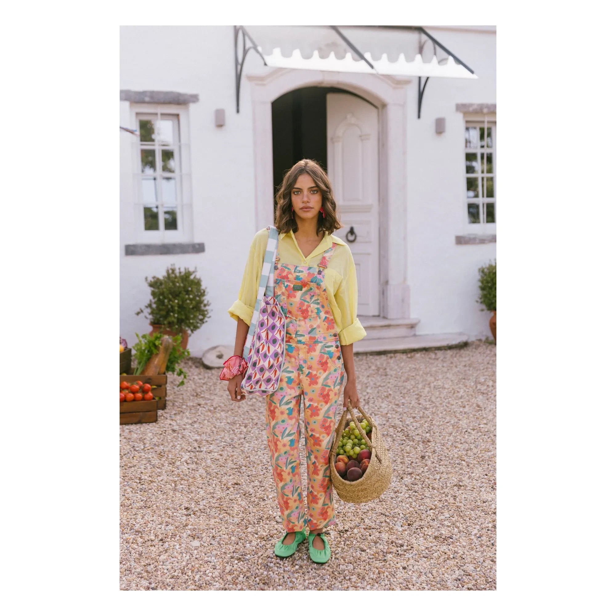 Favorite People - Latzhose mit Blumenmuster Toskana - Damenkollektion | Orange