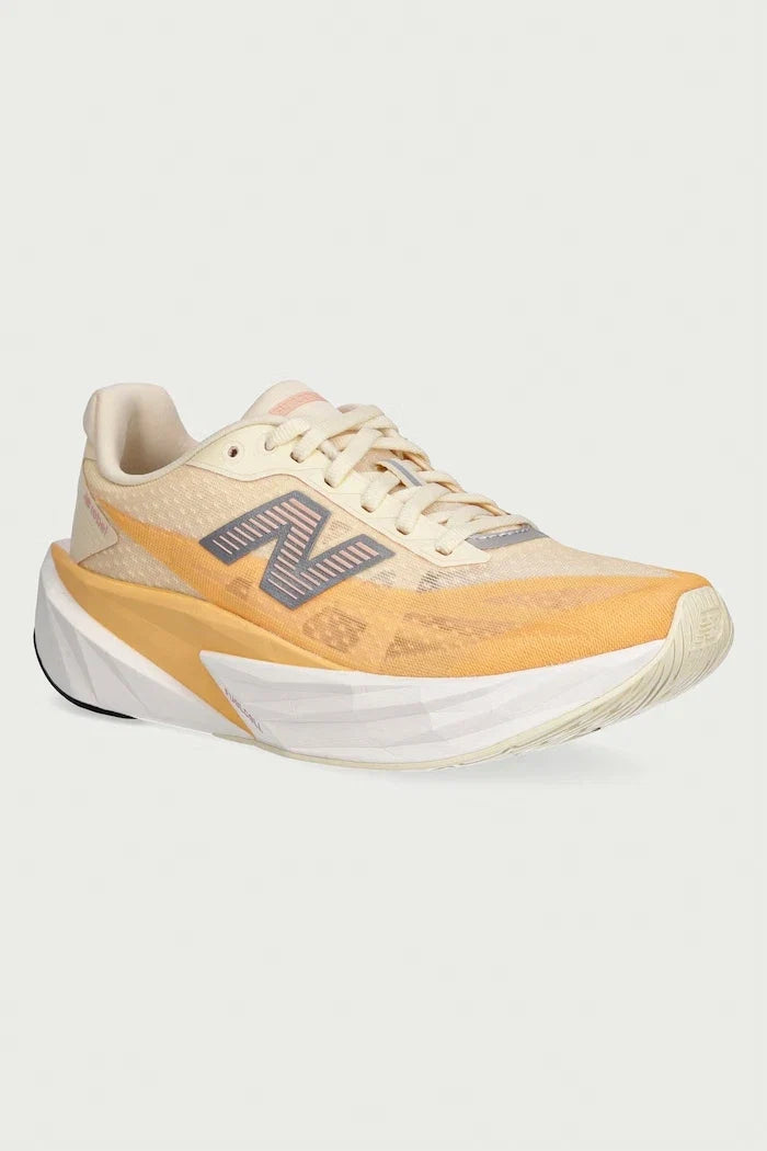 New Balance kadın koşu ayakkabıları FuelCell Rebel v5