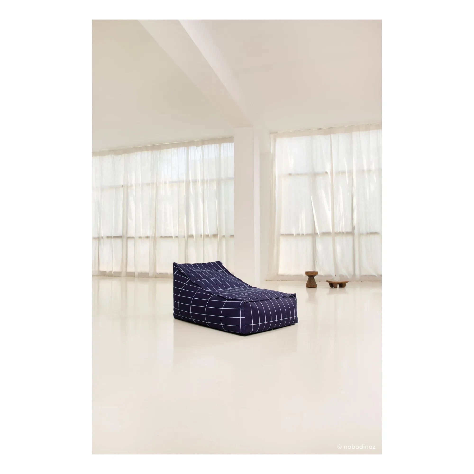 Nobodinoz - Vibes langer Pouf | Marine