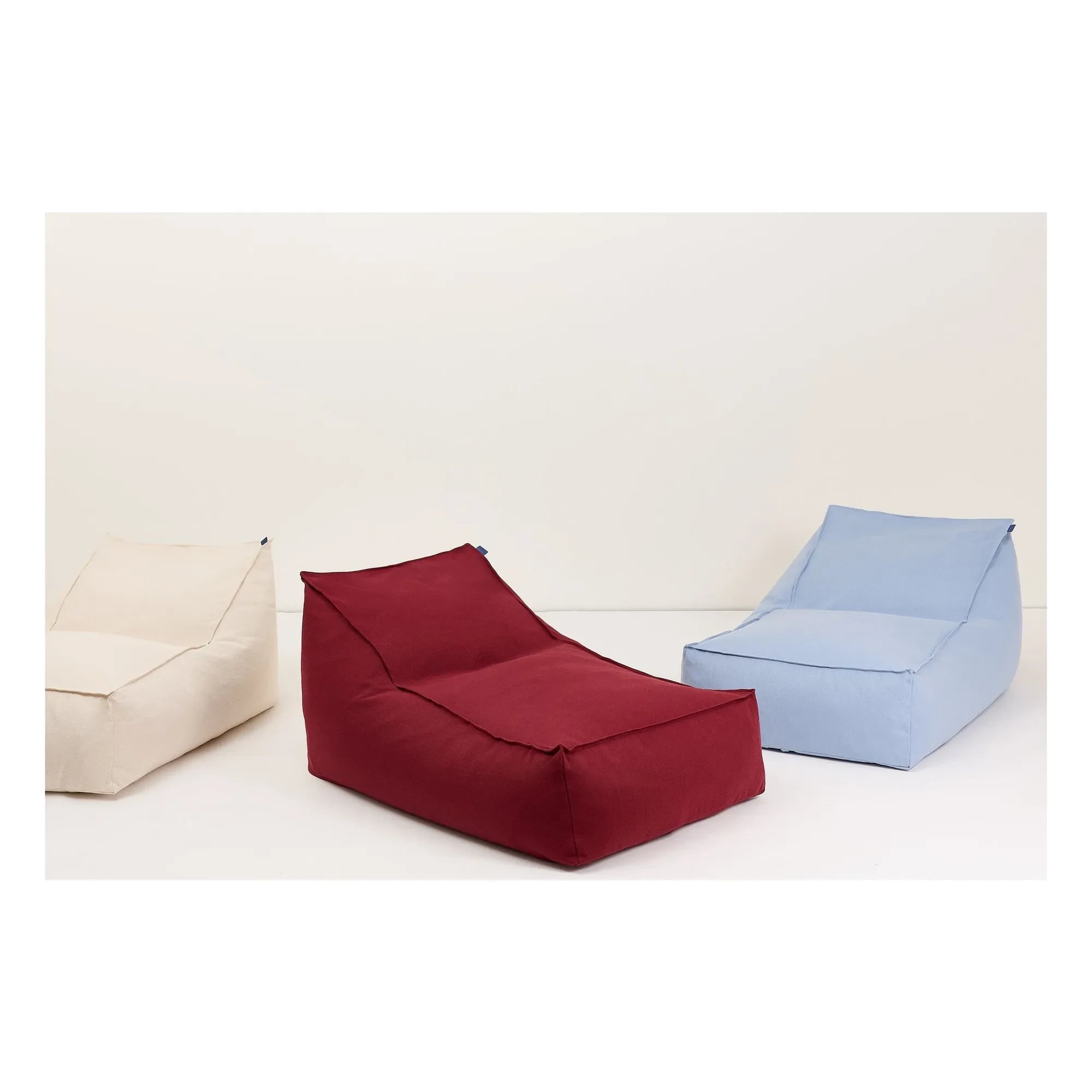 Nobodinoz - Lucky langer Pouf | Blau