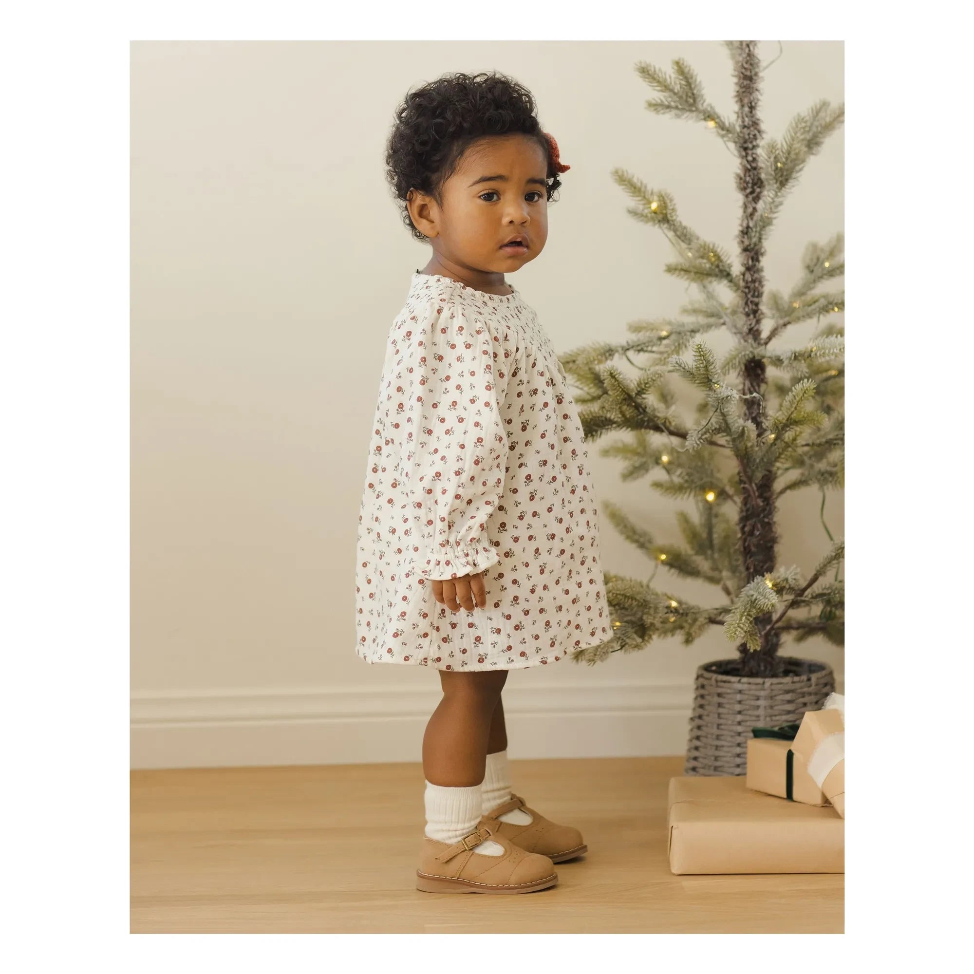 Quincy Mae - Bio-Baumwoll-Musselin-Kleid mit Blumenmuster | Elfenbein