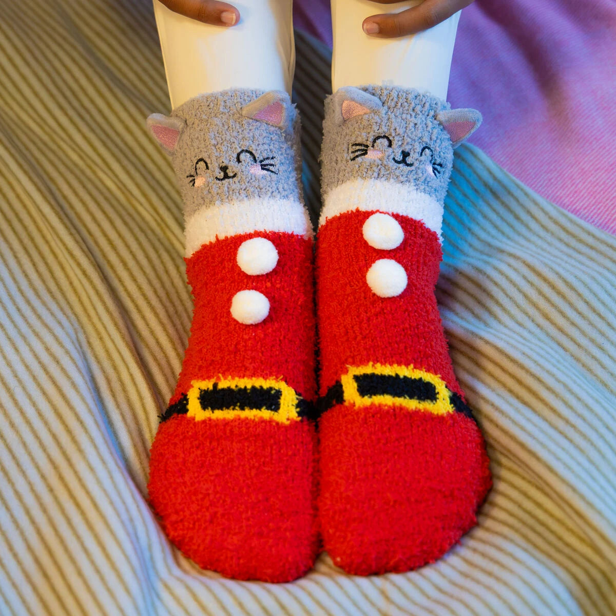 Legami - Kinder Weihnachts-Slipper Socken Kitty Santa - Perfekte Passform!