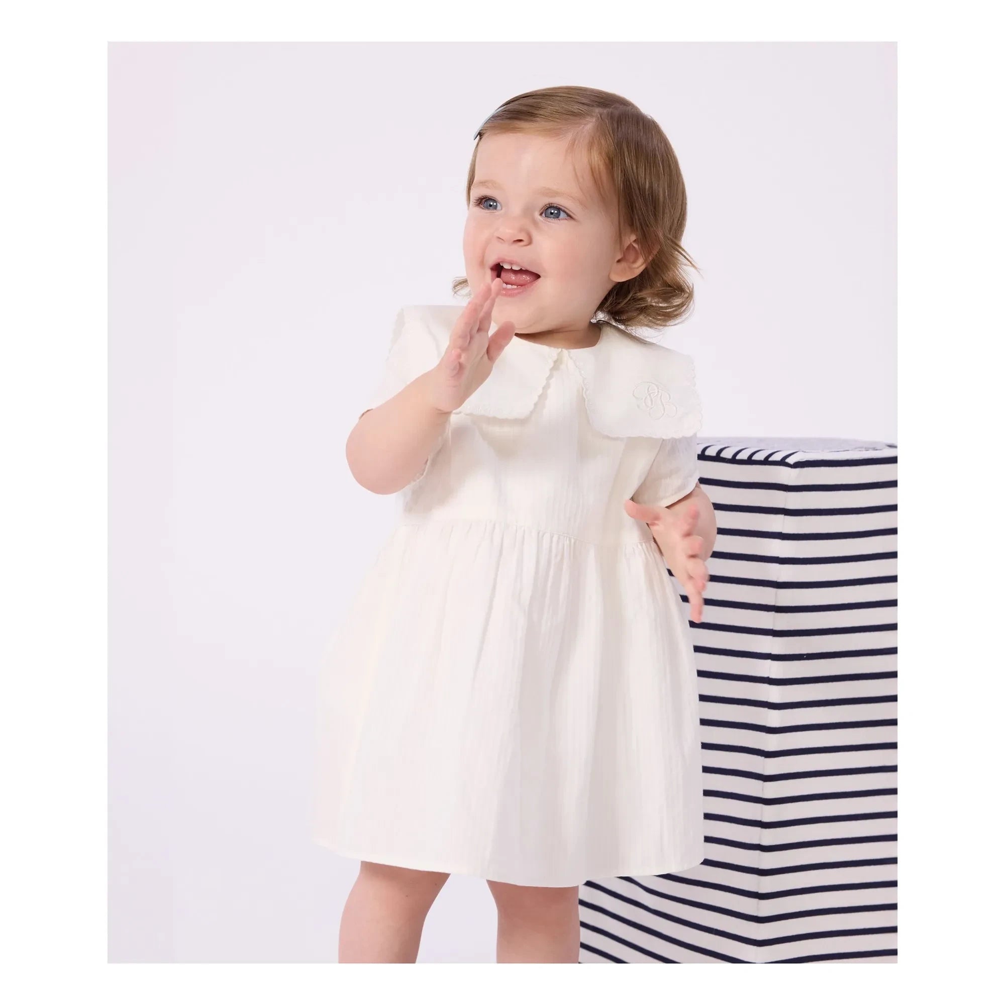 Petit Bateau – Matrosenkleid und Bloomer-Set aus Leinen und Bio-Baumwolle | Weiß