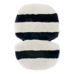 BINIBAMBA - Lammfell-Matte für Kinderwagen oder Stubenwagen | Half Moon Stripe