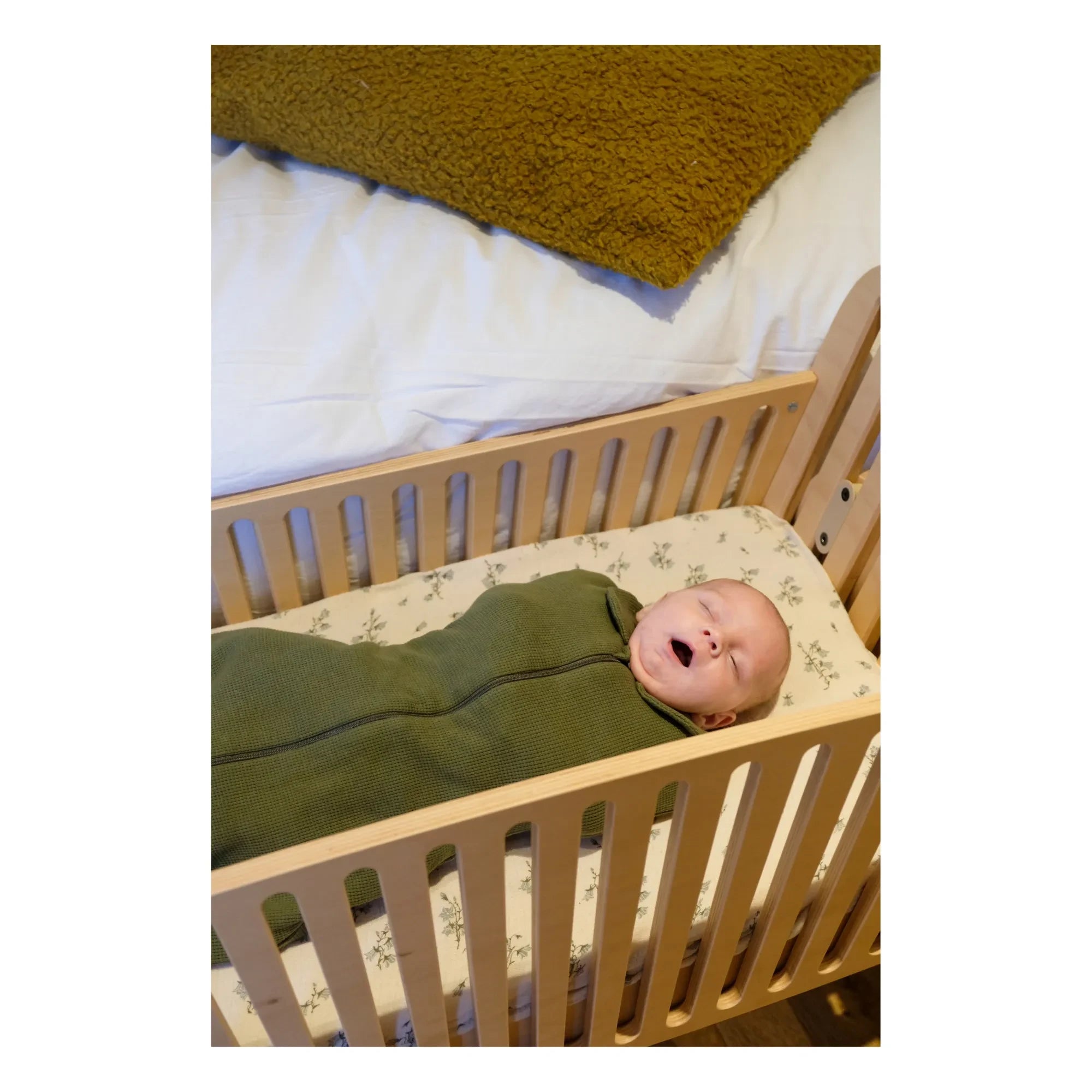 Tante Reine - Wickel-Schlafsack aus Bio-Baumwolle | Khaki