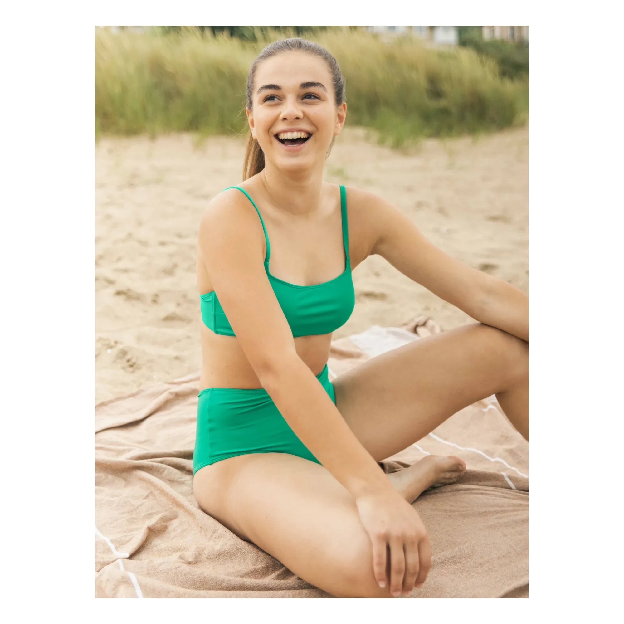 Miska Paris – Grünes Bralette-Bikinioberteil