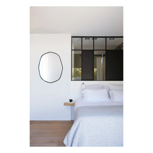 M Nuance - Extra Flach abgeschrägter schwarzer Konturspiegel - Asymmetrisch 66 x 85 cm | Schwarz