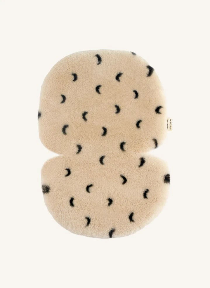 BINIBAMBA - Lammfell für Kinderwagen und Babytragen - Binibamba x Organic Zoo | Moon