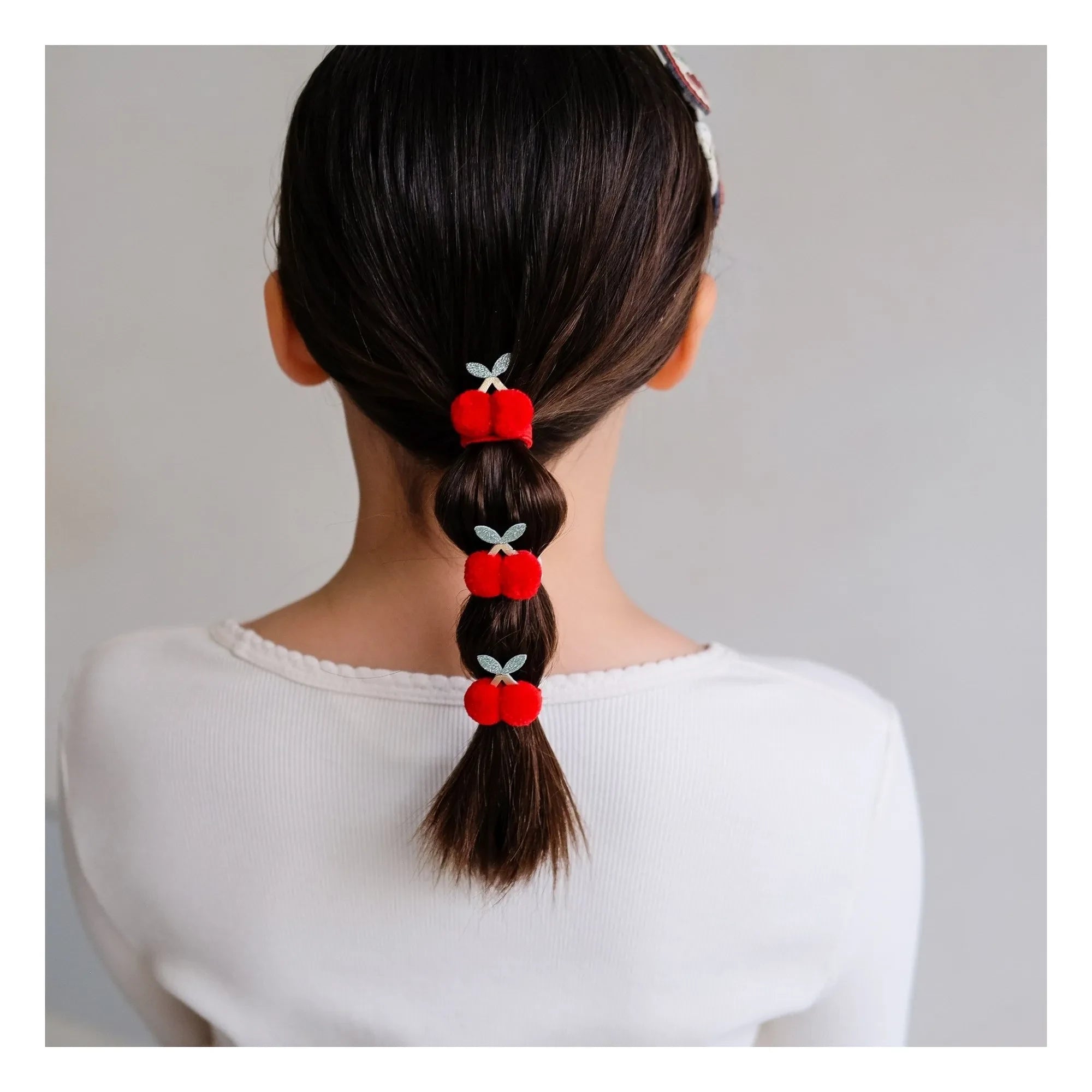Mimi & Lula - 4er-Set Kirsche Pompon Haargummis | Rot