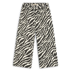 Die neue Gesellschaft – Jean Dakota Zebra | Er