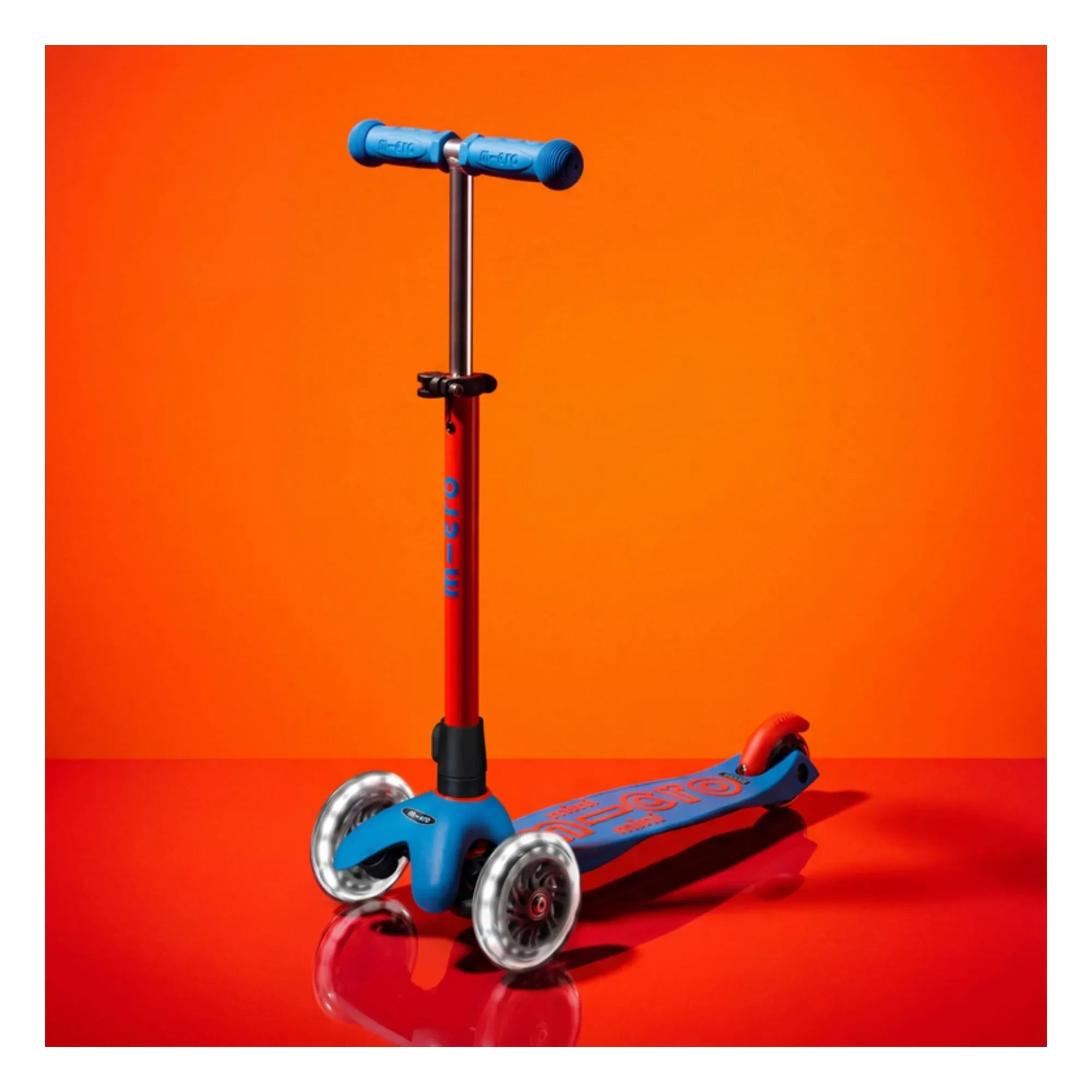 Micro - Mini Neon LED Scooter | Kırmızı